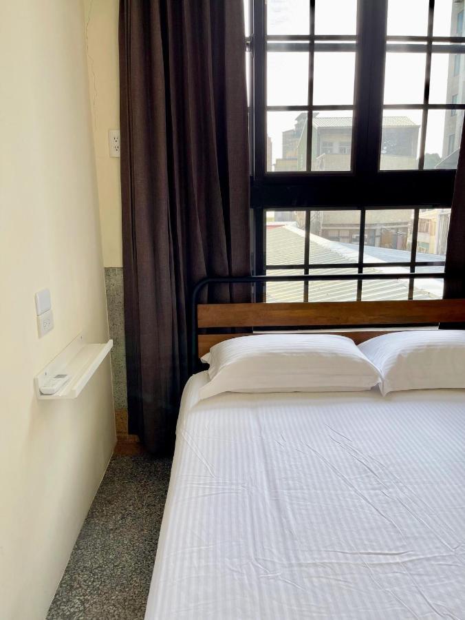 Feng Chao Home Tainan Dış mekan fotoğraf