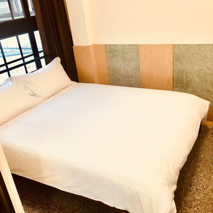 Feng Chao Home Tainan Dış mekan fotoğraf